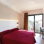 Alameda 3*