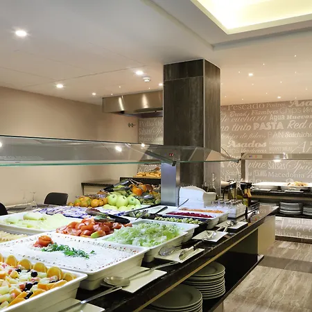 فندق Alameda 3*