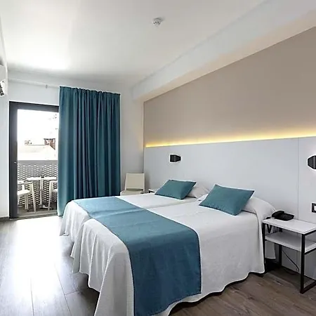 فندق Alameda 3*