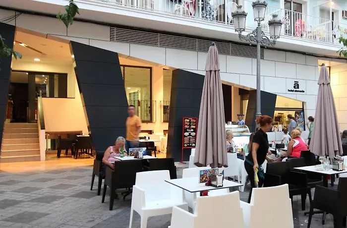 Alameda 3*