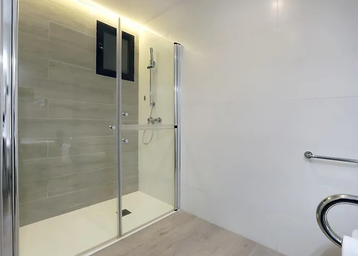 Alameda 3*
