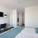 Alameda 3*
