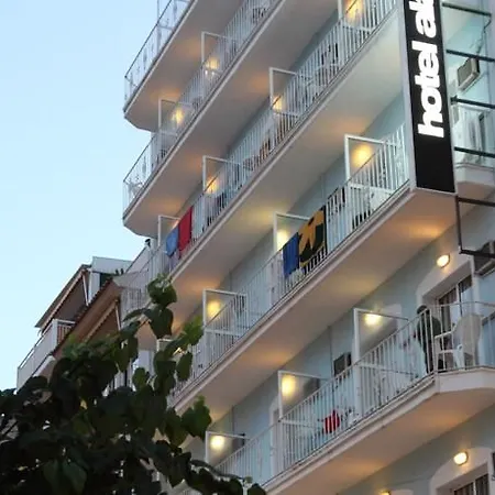 Alameda מלון 3*