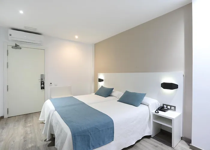 Otel Alameda 3*